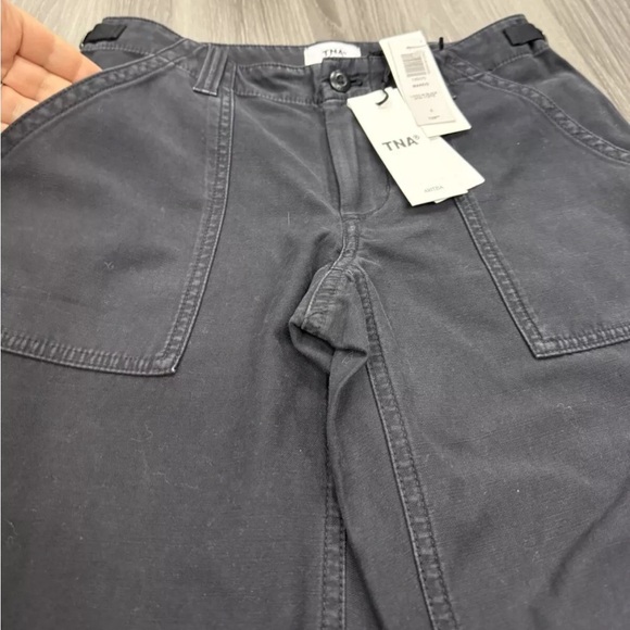 ARITZIA TNA Marco Pants Relaxed Super Low Rise Utility Pants BLACK Size 0 - Picture 5 of 8